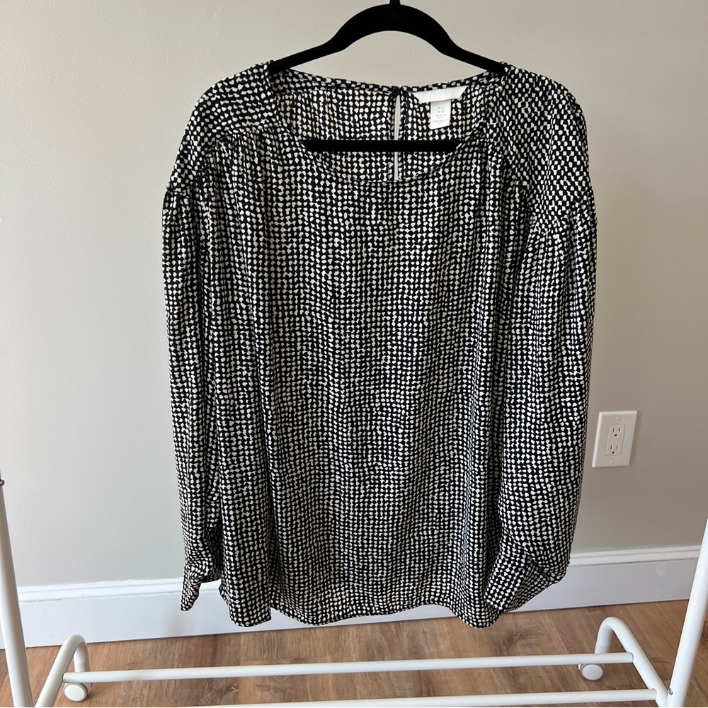 H&M long sleeve blouse